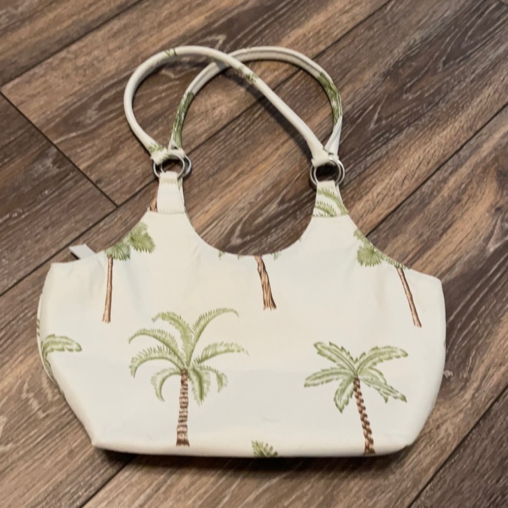 Super cute casual summer shoulder bag